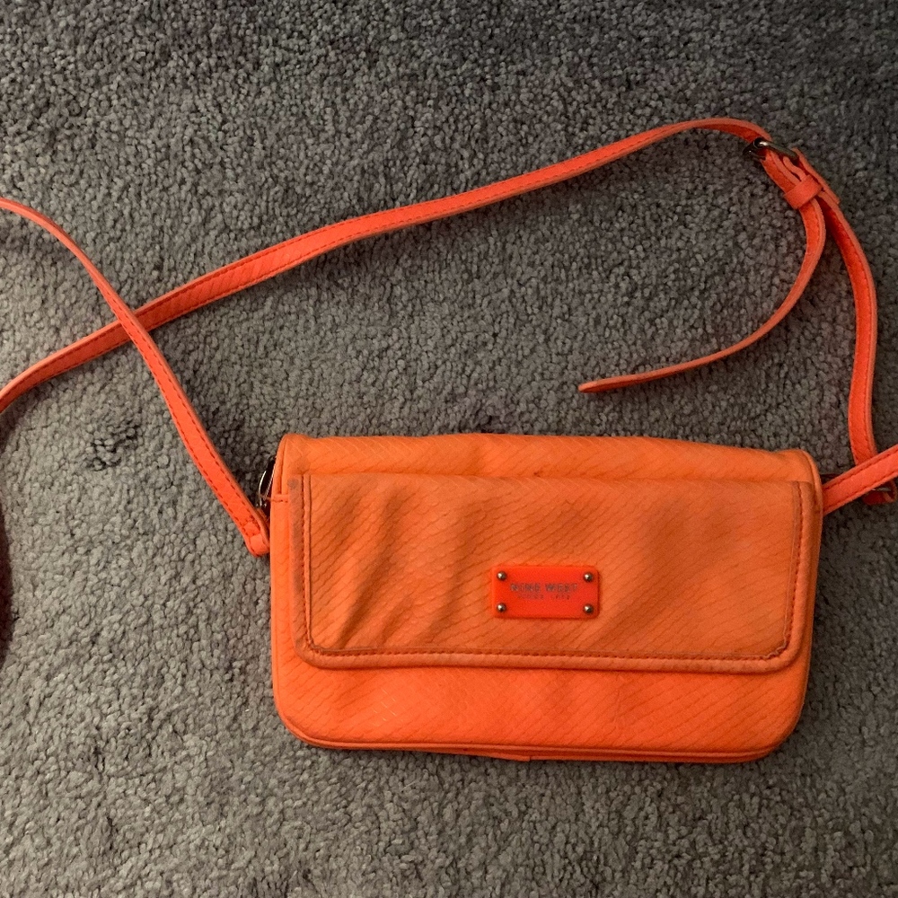Nine West CROSSBODY BAG!